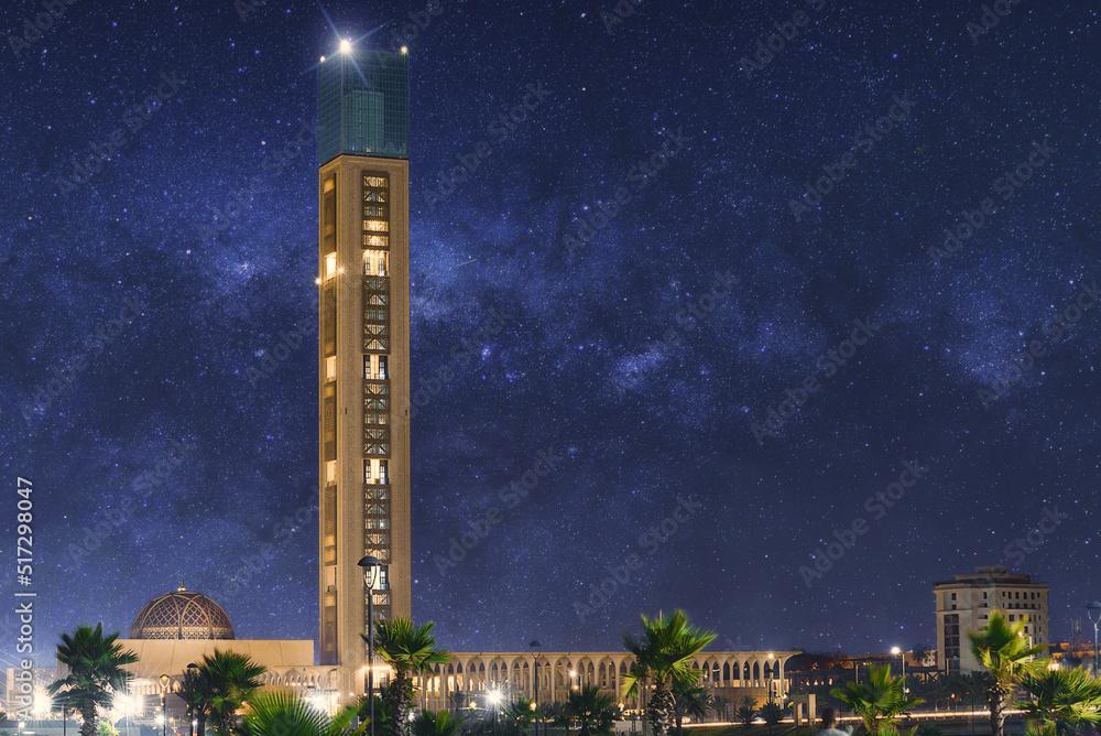 السيّد أحمد عطاف يُجري مُقابلة مع رئيسة جمهورية ناميبيا، السيدة نيتومبو ناندي-ينداتواه